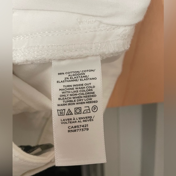 Ann Taylor White Knee Length Jean Skirt - Picture 4 of 4